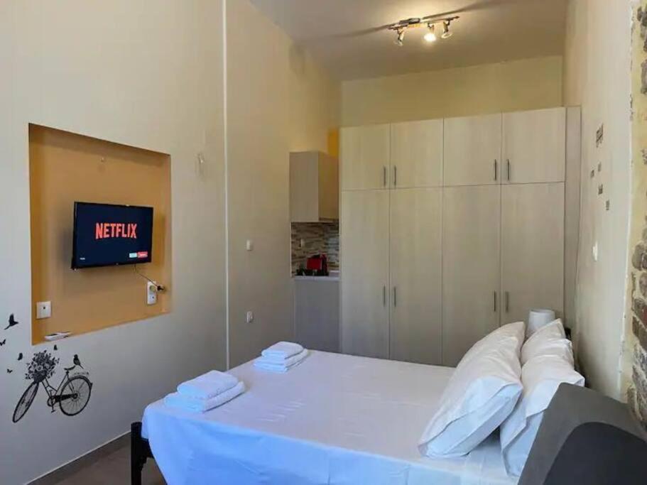 Q Apartments In Corfu Town Екстер'єр фото