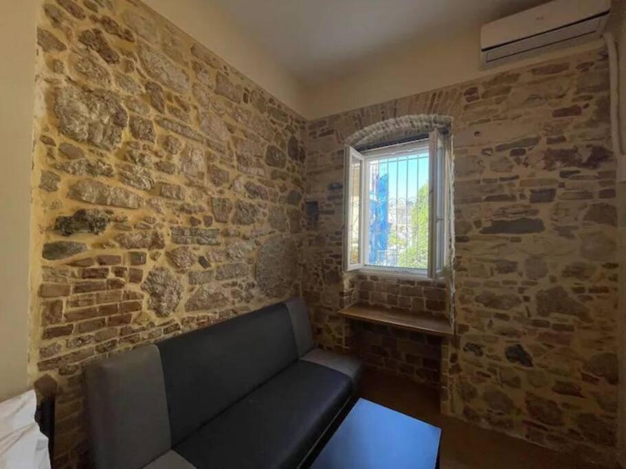 Q Apartments In Corfu Town Екстер'єр фото