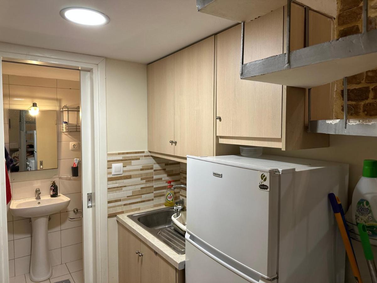 Q Apartments In Corfu Town Екстер'єр фото