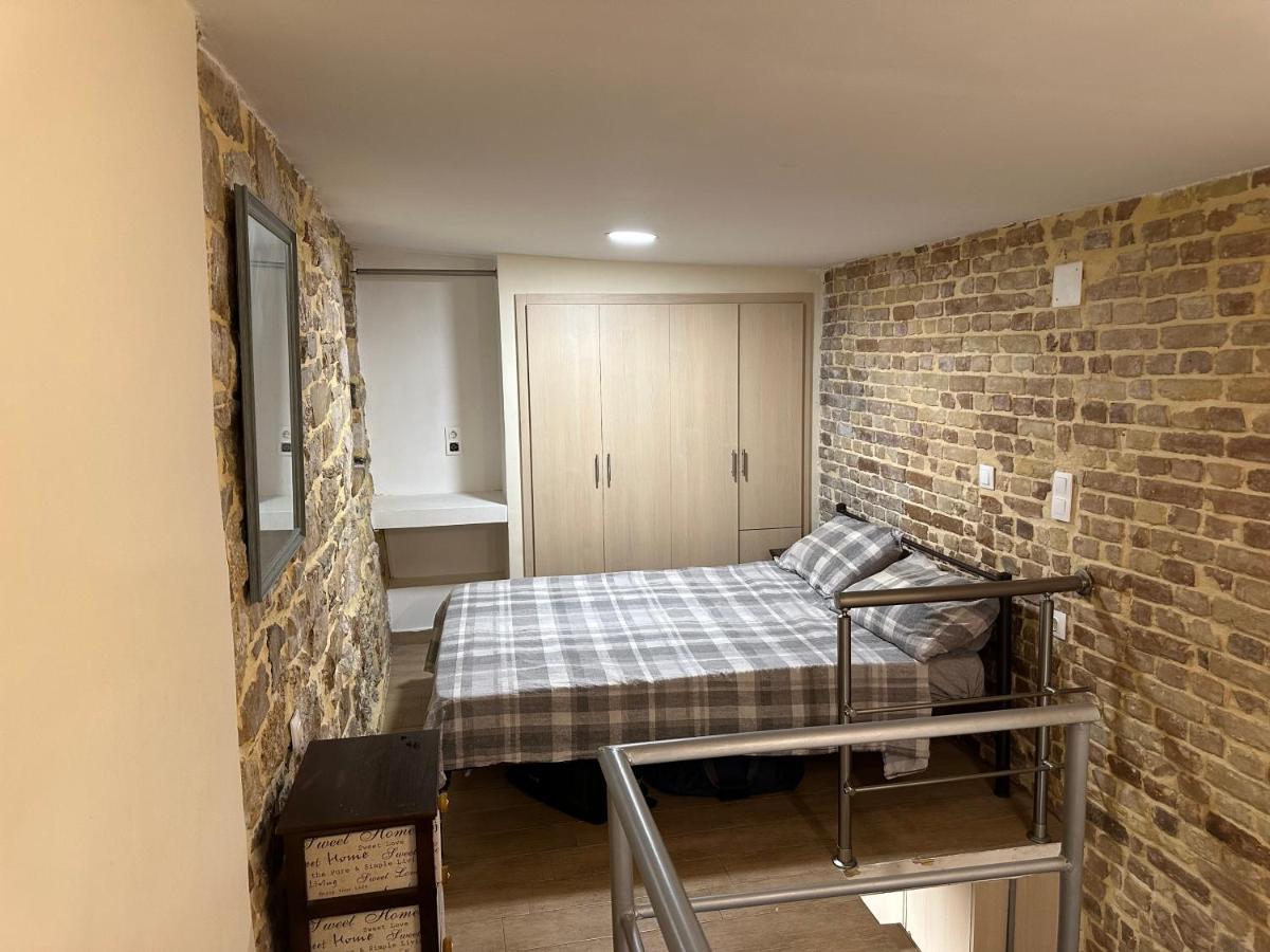Q Apartments In Corfu Town Екстер'єр фото