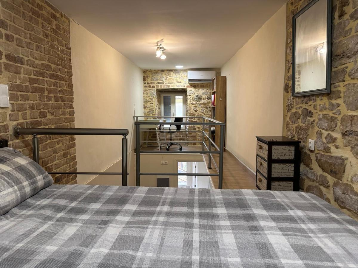 Q Apartments In Corfu Town Екстер'єр фото
