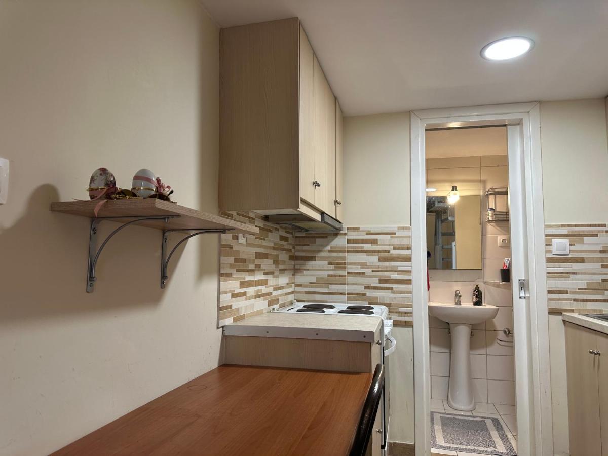 Q Apartments In Corfu Town Екстер'єр фото