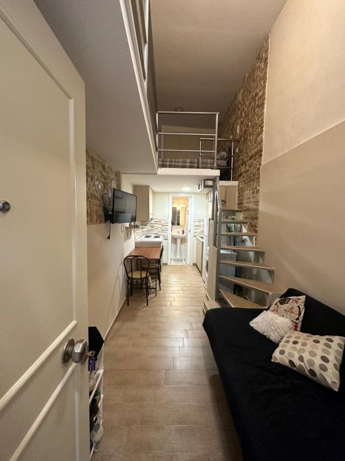 Q Apartments In Corfu Town Екстер'єр фото