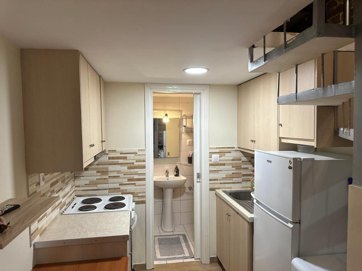 Q Apartments In Corfu Town Екстер'єр фото